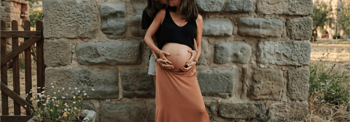 Entenda como casais homoafetivos femininos podem formar família com reprodução assistida, FIV, inseminação e gestação compartilhada. - Clinica de reprodução humana Florianópolis